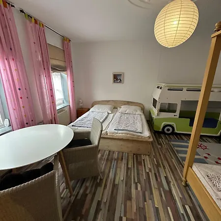Appartement Fewo-lasse-mit-grossem-garten *